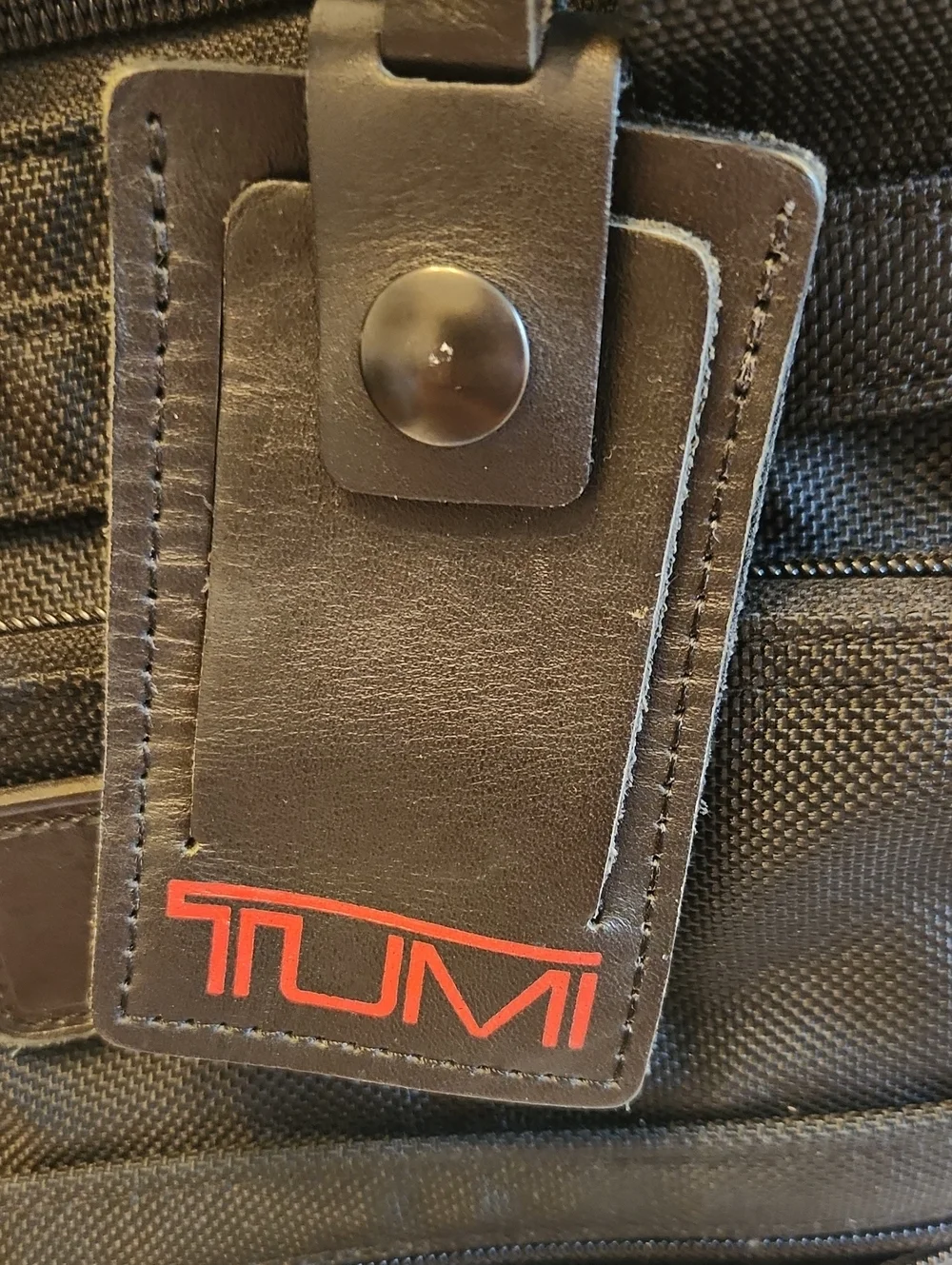 Tumi Vintage Black Men’s Travel Duffel with ID Tag